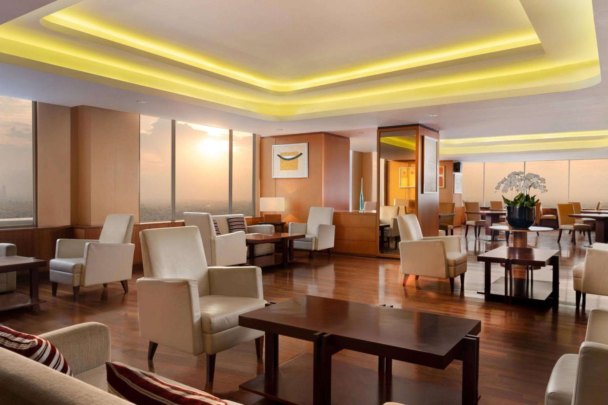 Jw Marriott Hotel מדאן מראה חיצוני תמונה