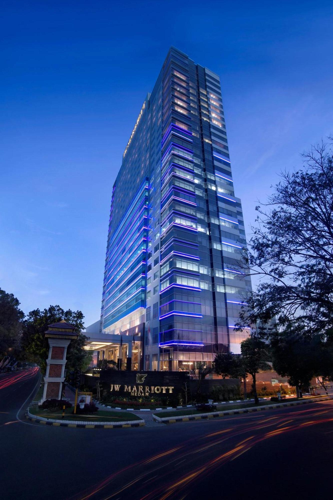 Jw Marriott Hotel מדאן מראה חיצוני תמונה
