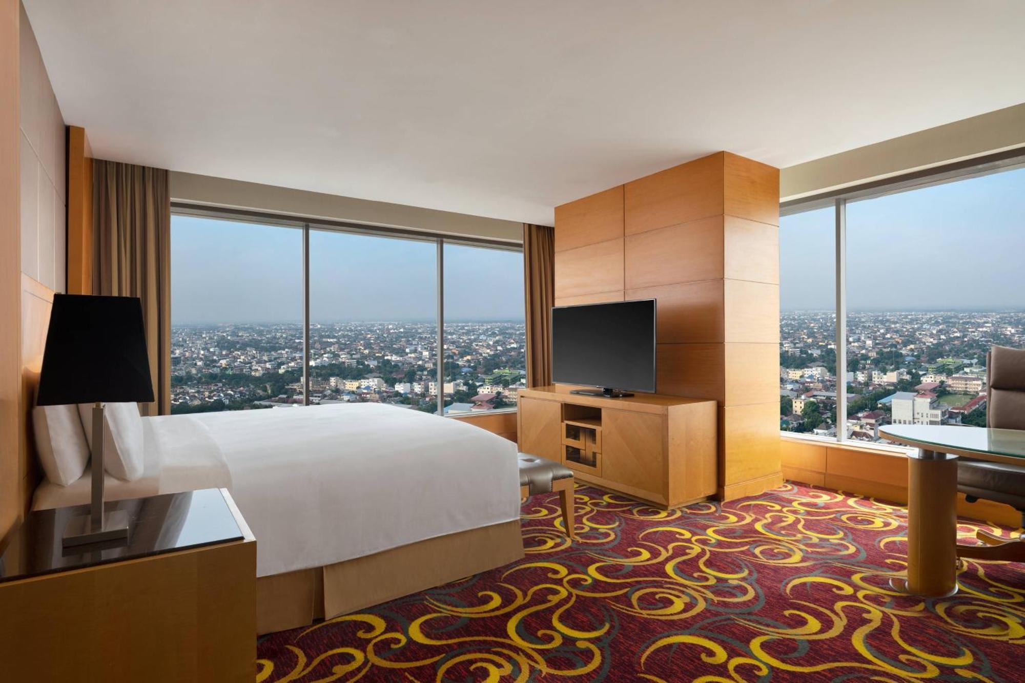 Jw Marriott Hotel מדאן מראה חיצוני תמונה