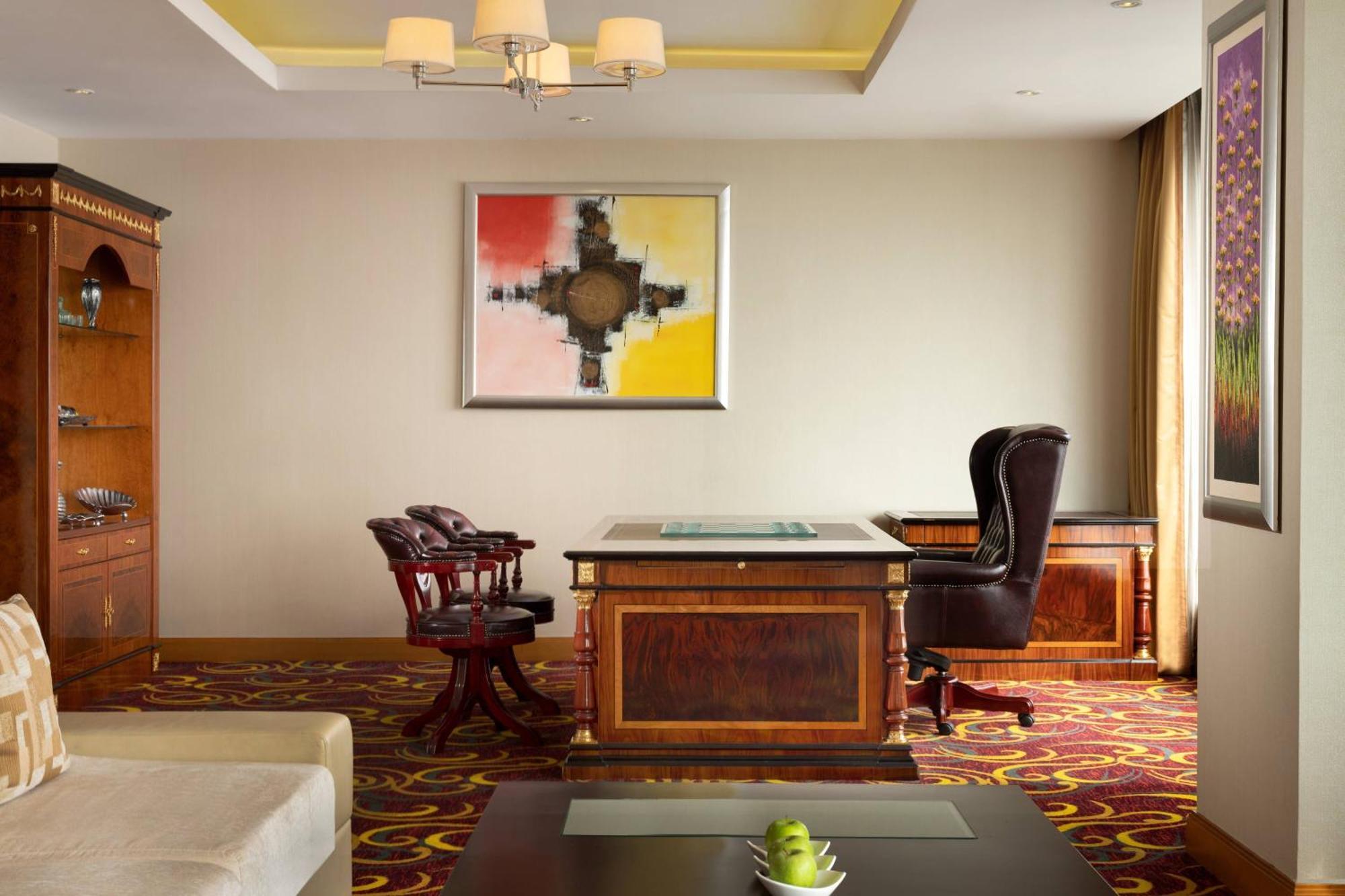 Jw Marriott Hotel מדאן מראה חיצוני תמונה